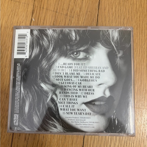 Taylor Swift Reputation CD - Picture 2 of 3